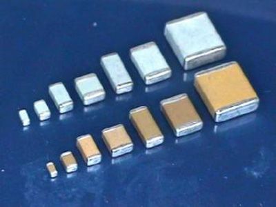 �߉������