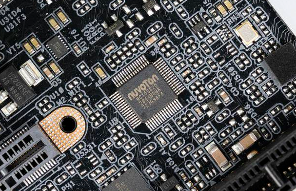 ���Ƴ���ioоƬ�x��